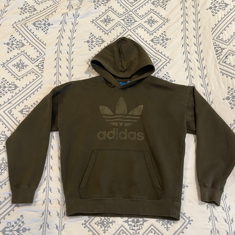 Men’s ADIDAS velvet logo dark green hooded sweatshirt hoodie size Medium